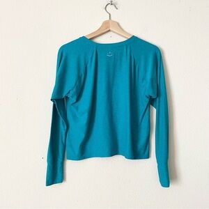 Stylish Teal Long Sleeve Top